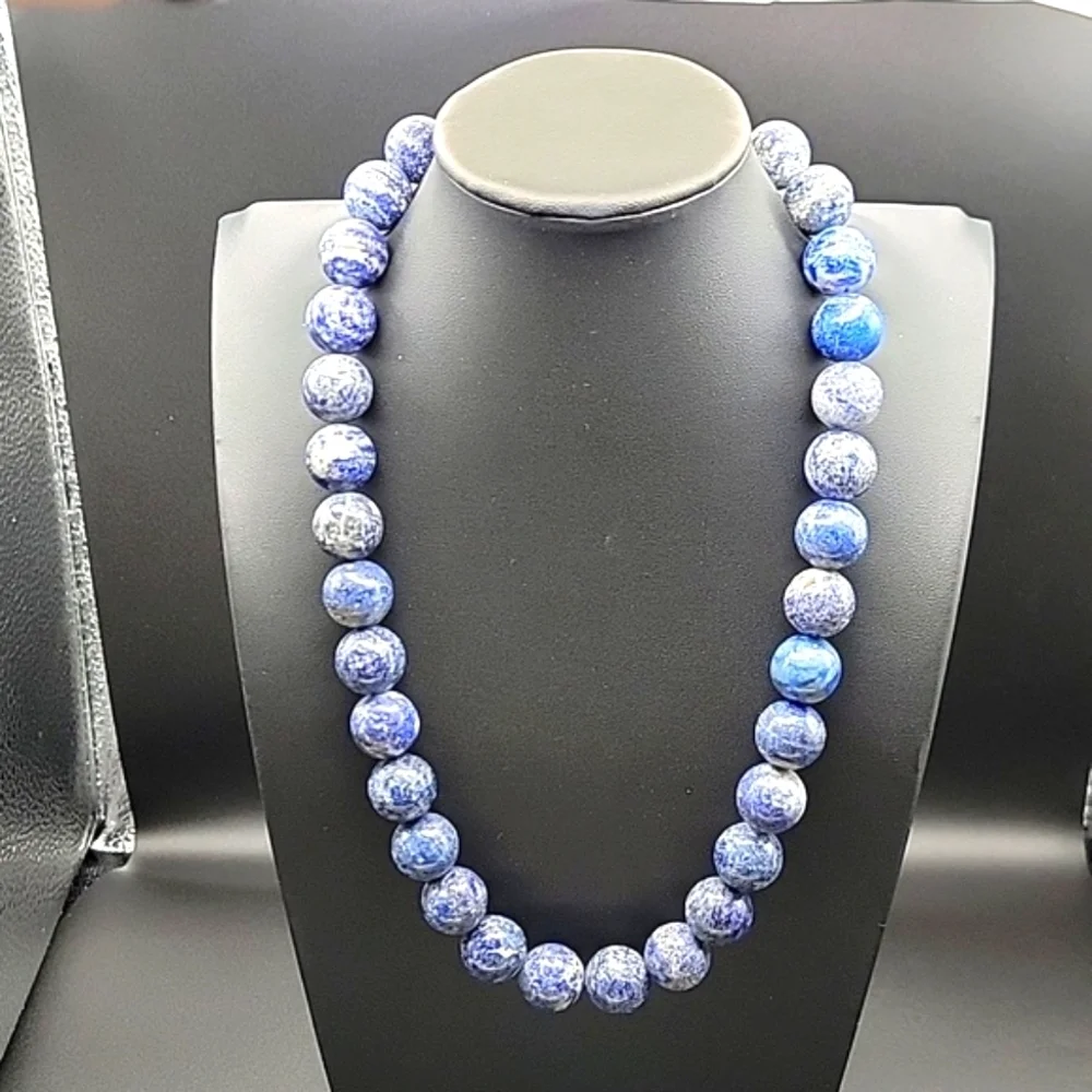 1058 Cts Chunky Natural Blue Lapis Lazuli Round Beaded Natural Gemstone Necklace